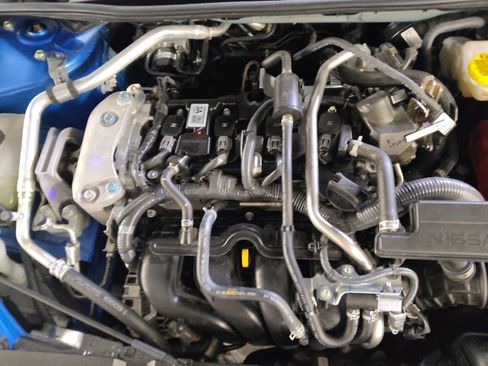 Used 2025 Nissan Sentra SV image 30