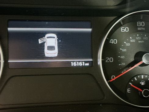 Used 2024 Kia Forte LXS image 18