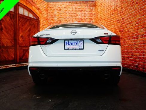 Certified 2024 Nissan Altima 2.5 SR AWD/4WD image 6
