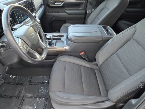 Used 2023 Chevrolet Silverado 1500 RST image 11