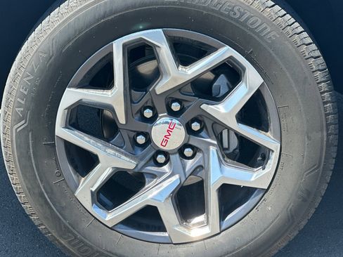 Used 2022 GMC Sierra 1500 SLT w/ X31 Off-Road Package image 44