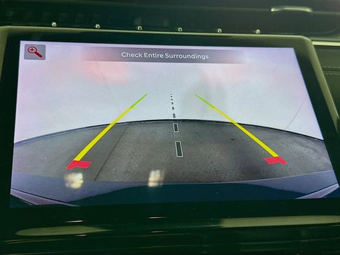 Used 2021 Jeep Grand Cherokee L Overland image 23