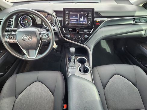 Used 2022 Toyota Camry LE image 16