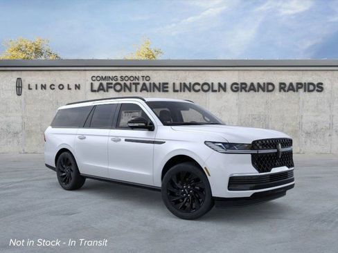 New 2026 Lincoln Navigator L Reserve w/ Jet Appearance Package image 7