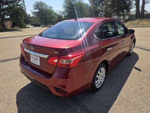 Used 2016 Nissan Sentra SV FWD image 5