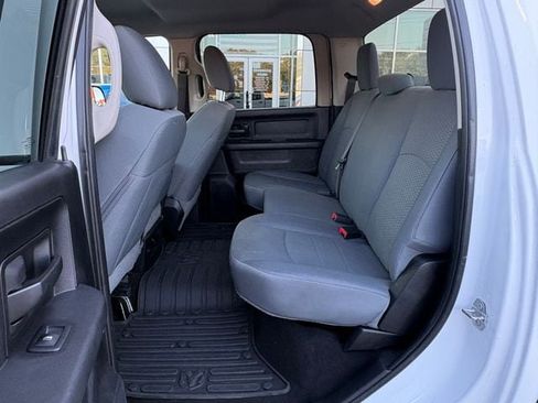 Used 2018 RAM 2500 Tradesman w/ Chrome Appearance Group AWD/4WD image 43