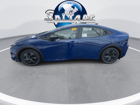 New 2026 Toyota Prius SE image 6