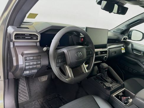 New 2026 Toyota Tacoma TRD Off-Road AWD/4WD image 9