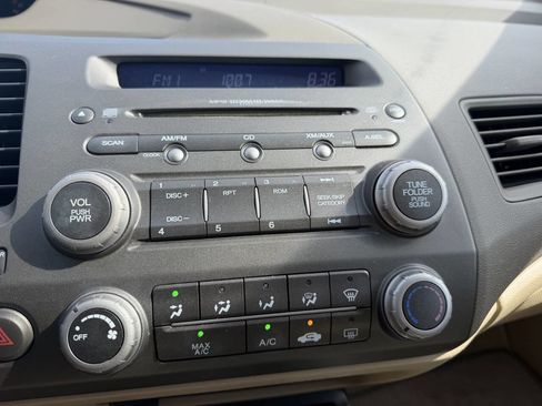 Used 2006 Honda Civic EX image 25