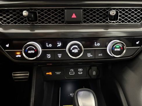 Certified 2025 Acura Integra A-Spec image 20