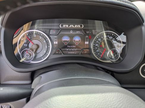 Used 2022 RAM 2500 Laramie AWD/4WD image 17