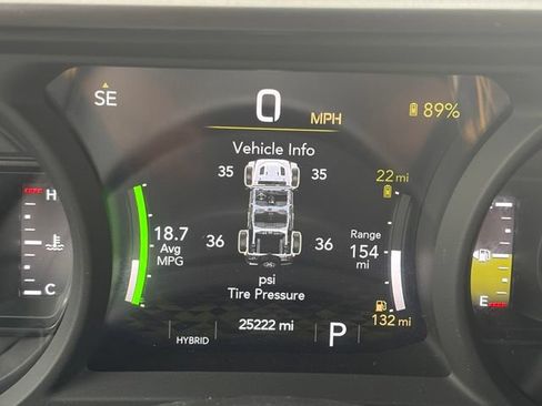 Used 2024 Jeep Wrangler Unlimited Sahara w/ Technology Group AWD/4WD image 20