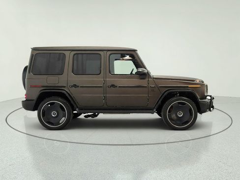 Certified 2025 Mercedes-Benz G 63 AMG 4MATIC image 4