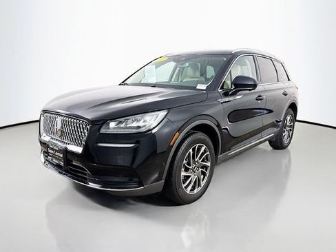 Used 2022 Lincoln Corsair AWD w/ Equipment Group 101A image 3