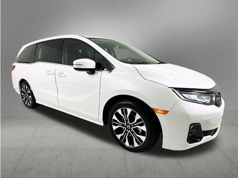 New 2026 Honda Odyssey Elite image 7