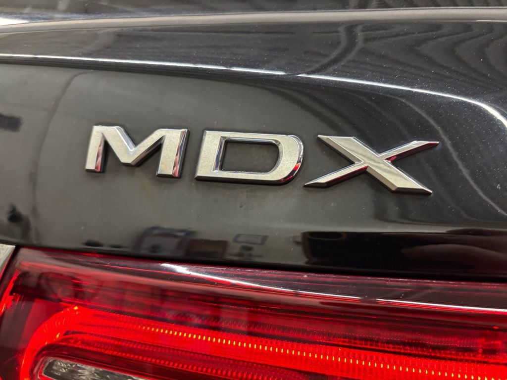 Used 2020 Acura MDX SH-AWD image 36