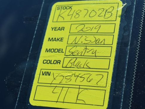 Used 2019 Nissan Sentra S FWD image 14