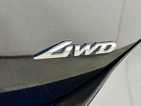 Used 2023 Genesis G70 2.0T w/ Sport Prestige Package image 30