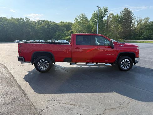 New 2026 Chevrolet Silverado 3500 LT w/ All Star Edition AWD/4WD image 6