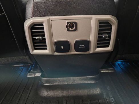 Used 2019 Ford F250 Lariat w/ Lariat Ultimate Package image 85