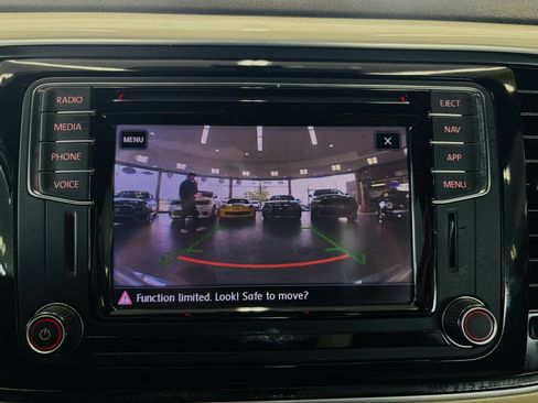 Used 2019 Volkswagen Beetle 2.0T Final Edition SEL FWD image 46