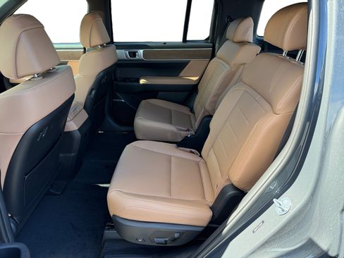 New 2026 Hyundai Santa Fe Limited AWD/4WD image 16