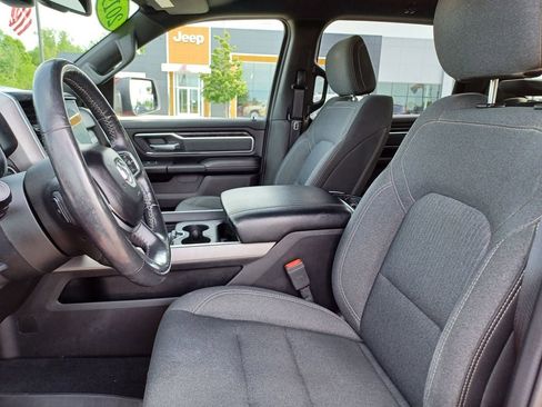 Used 2019 RAM 1500 Big Horn AWD/4WD image 9