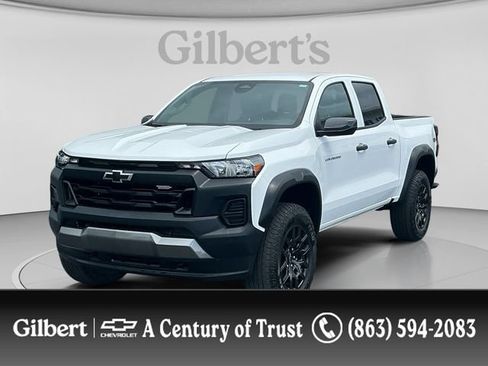 Certified 2025 Chevrolet Colorado Trail Boss AWD/4WD image 1