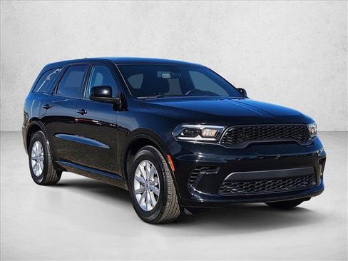 Used 2025 Dodge Durango GT image 3