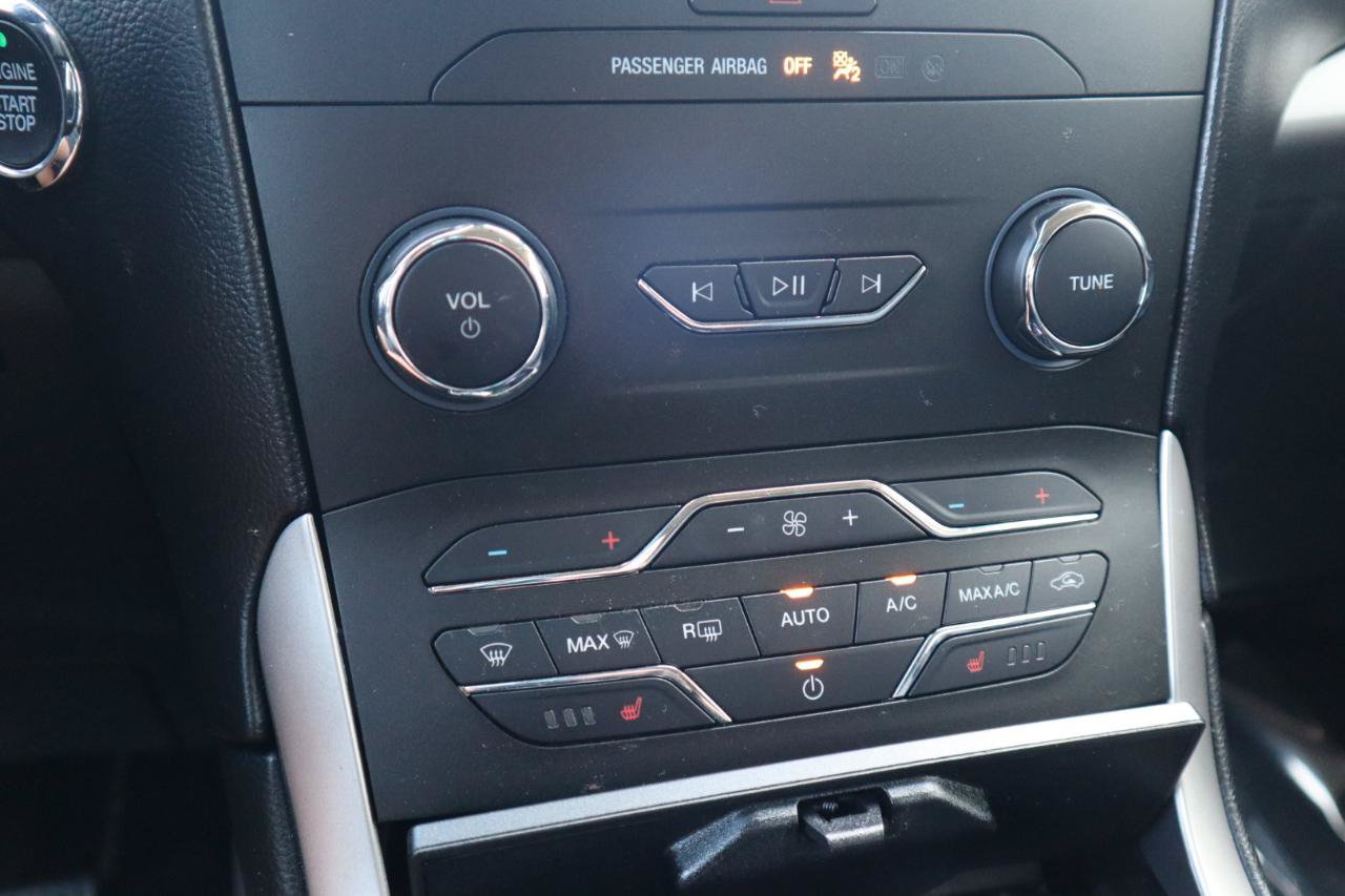 Used 2019 Ford Edge SEL w/ Equipment Group 201A AWD/4WD image 82