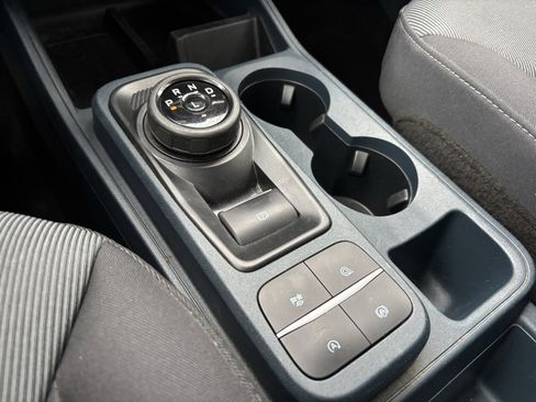 Used 2022 Ford Maverick XL image 10