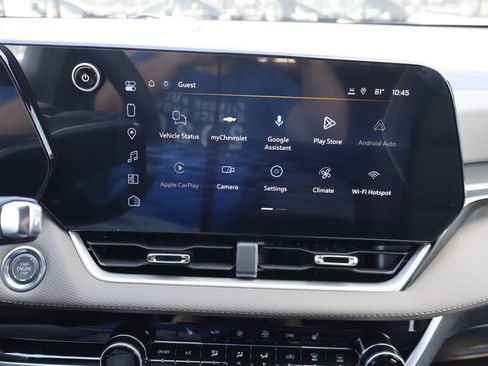 New 2027 Chevrolet Equinox LT w/ Convenience Package II FWD image 11