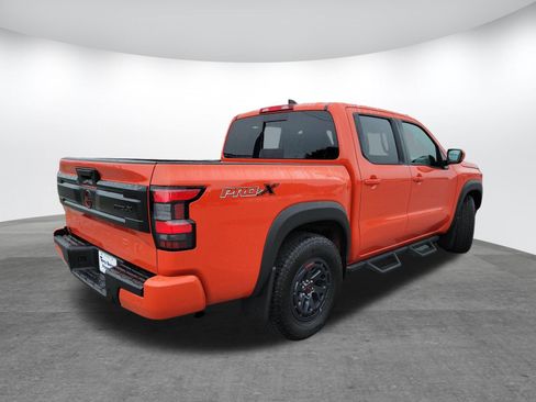 Used 2025 Nissan Frontier Pro-X RWD image 5