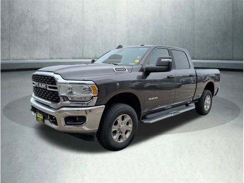 Used 2024 RAM 2500 Big Horn image 1