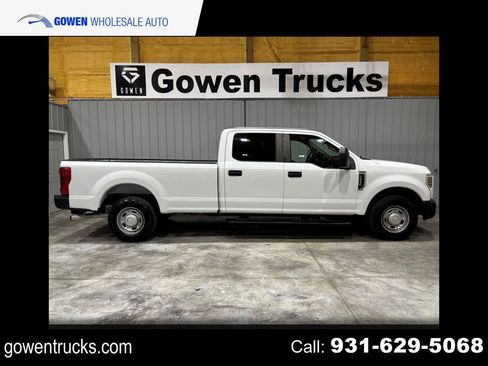 Used 2019 Ford F250 XL w/ Camper Package RWD image 1