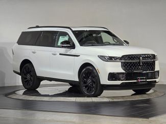 New 2025 Lincoln Navigator Reserve w/ Jet Appearance Package video 2