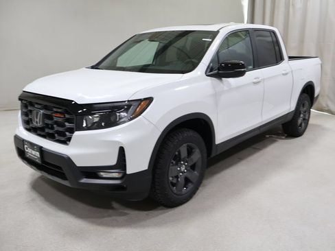 New 2026 Honda Ridgeline TrailSport image 3