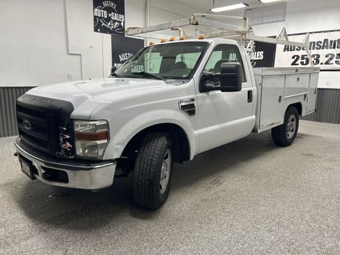 Used 2008 Ford F350 XL image 3