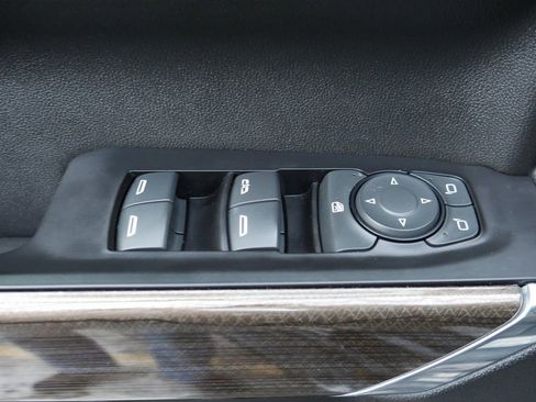 Used 2019 Chevrolet Silverado 1500 LT w/ All-Star Edition image 27