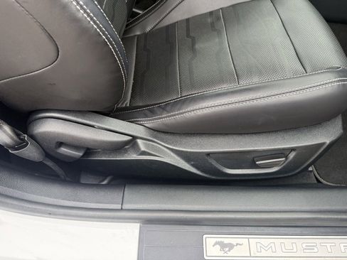 Used 2022 Ford Mustang GT Premium w/ Equipment Group 401A image 32