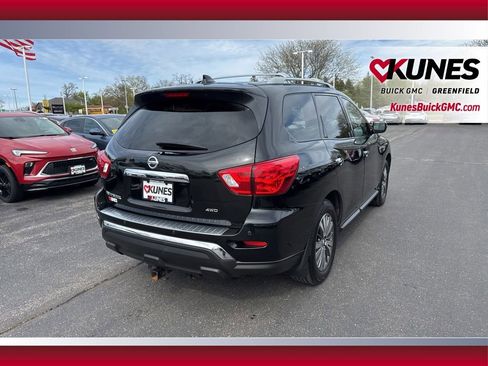 Used 2020 Nissan Pathfinder S AWD/4WD image 8