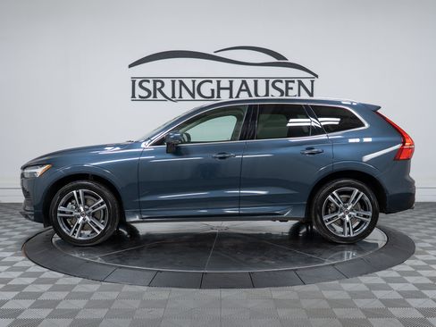 Used 2021 Volvo XC60 T6 Momentum w/ Advanced Package AWD/4WD image 8