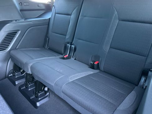 New 2025 Chevrolet Tahoe LS image 15