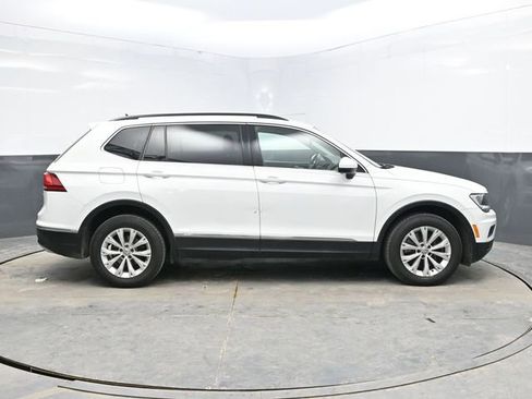 Used 2018 Volkswagen Tiguan SE image 8