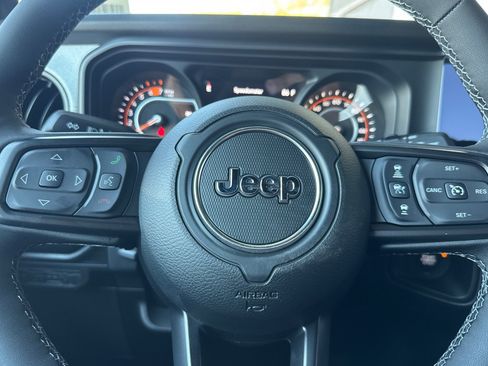 New 2026 Jeep Wrangler Unlimited Sport AWD/4WD image 20