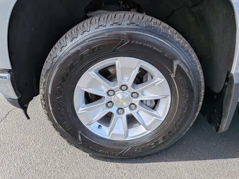 Used 2019 Chevrolet Silverado 1500 LT w/ All-Star Edition AWD/4WD image 9