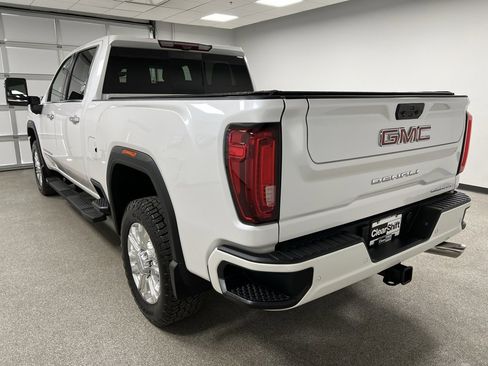 Used 2020 GMC Sierra 3500 Denali w/ Denali Ultimate Package image 8