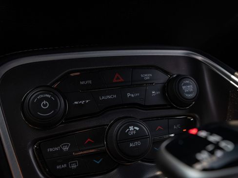 Used 2020 Dodge Challenger SRT Hellcat RWD image 43