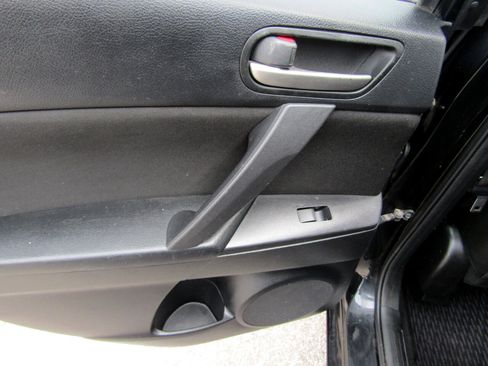 Used 2012 MAZDA MAZDA3 i Touring image 36