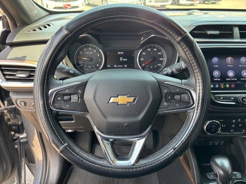 Used 2021 Chevrolet TrailBlazer ACTIV w/ Sun and Liftgate Package image 12
